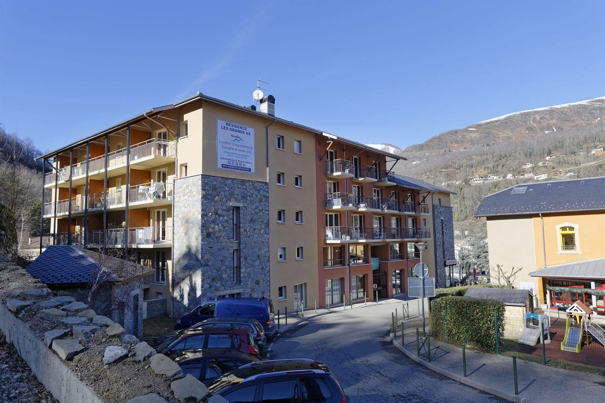 Résidence Néméa Les Grands Ax Ax-les-Thermes Esterno foto