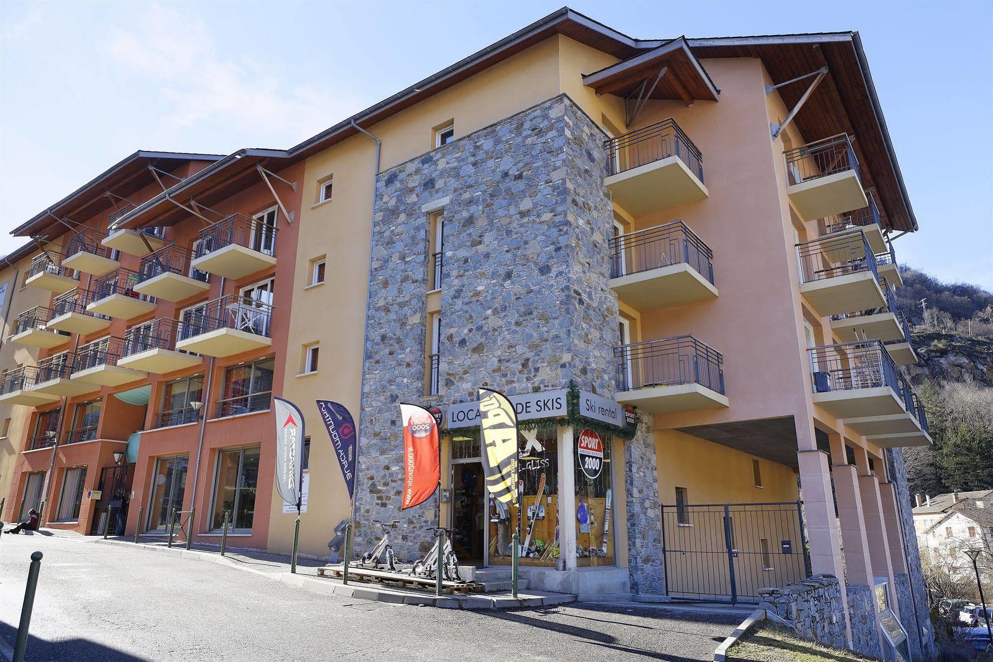 Résidence Néméa Les Grands Ax Ax-les-Thermes Esterno foto