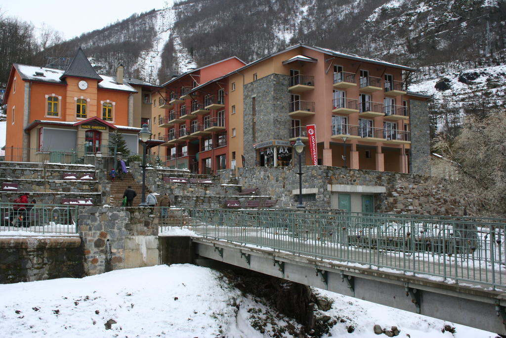 Résidence Néméa Les Grands Ax Ax-les-Thermes Esterno foto