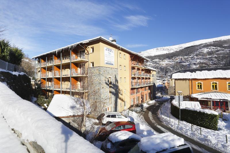 Résidence Néméa Les Grands Ax Ax-les-Thermes Esterno foto